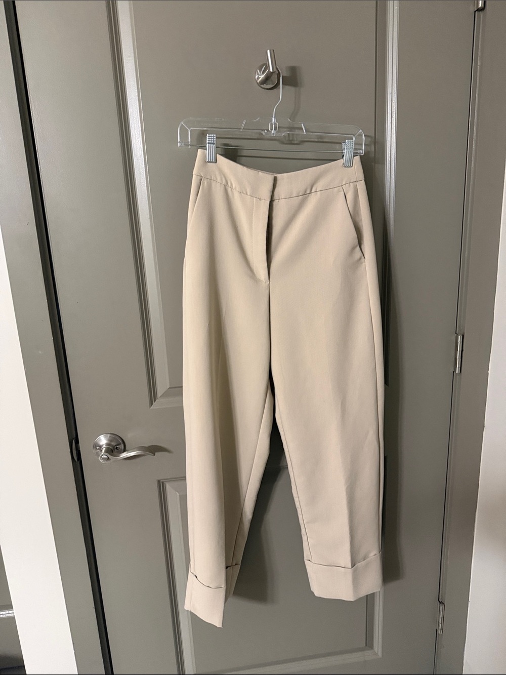 Zara Cropped Tailored Trousers in Light Beige